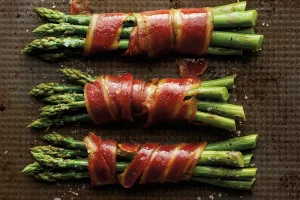 0825 F1 ISIN FutueOfMeat Mission Barns Bacon Asparagus 1400x933